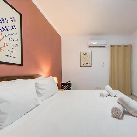 Stylish 3br Maisonette In Qawra Near The Seafront 아파트 *