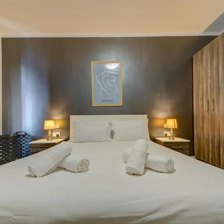 Stylish 3br Maisonette In Qawra Near The Seafront 아파트